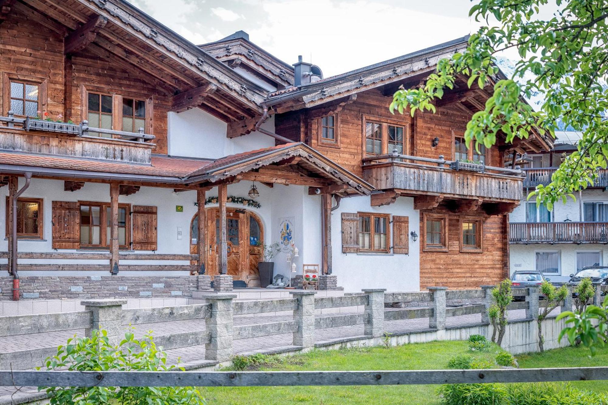 Alpenliving Apartment Mayrhofen Ngoại thất bức ảnh